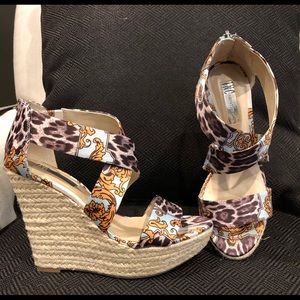 INC Size 6.5 Wedge Sandal